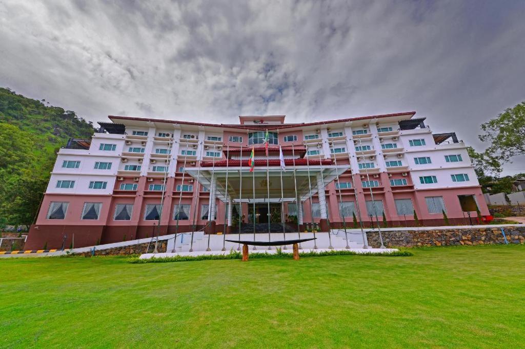 Royal Taunggyi Hotel Eksteriør billede