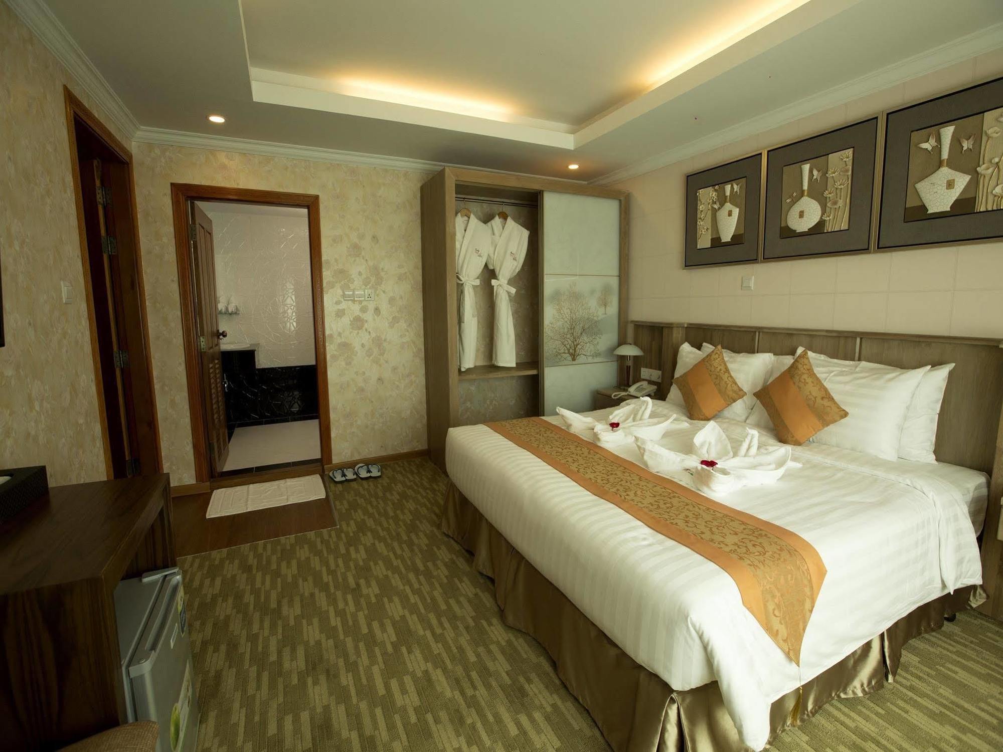 Royal Taunggyi Hotel Eksteriør billede